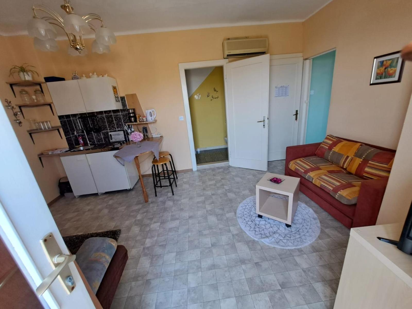 Apartmani Dusica Lumbarda Exterior foto
