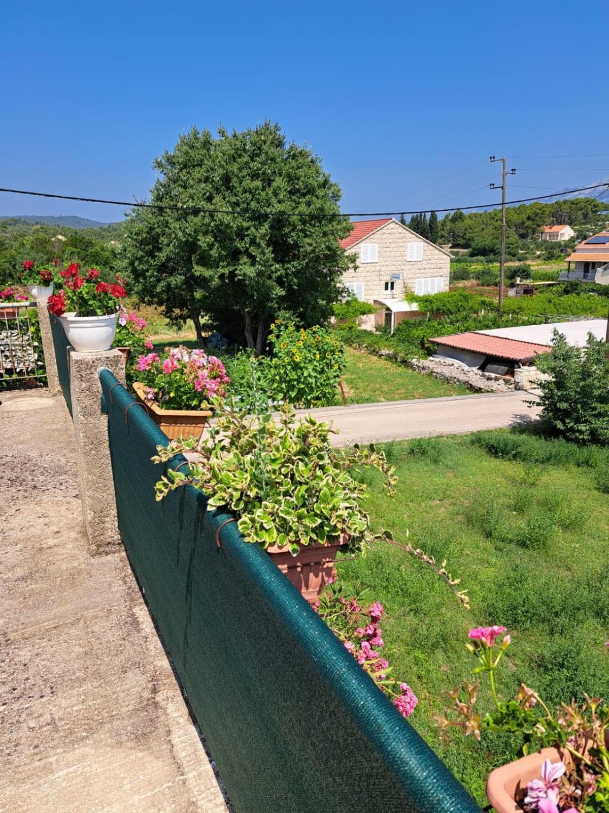 Apartmani Dusica Lumbarda Exterior foto
