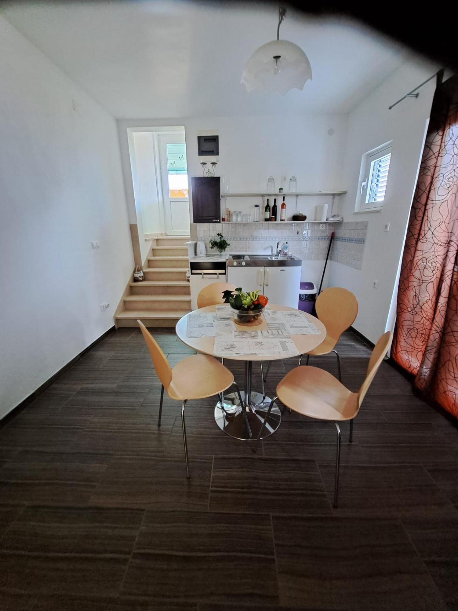 Apartmani Dusica Lumbarda Exterior foto